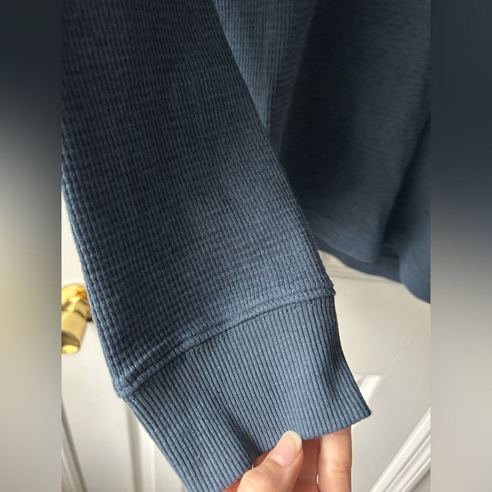 Bundle - Red and Blue Thermal Long Sleeve Shirts - Picture 15 of 15